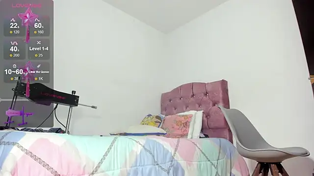 ReyleDoll: απευθείας συνομιλία ΧΧΧ