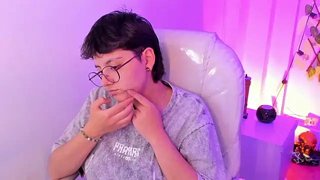 Nathaly_ds' Live XXX Chat