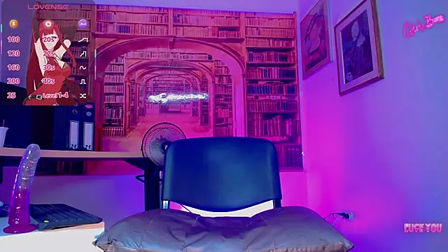 Mia_Colucci- 现场XXX聊天