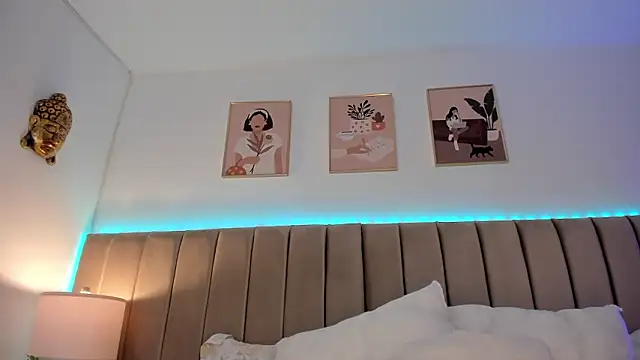 Victoria_romanoxのライブXXXチャット