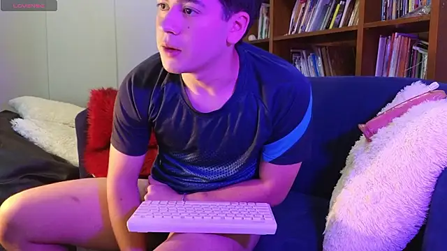 tightncuteass 网络视讯表演