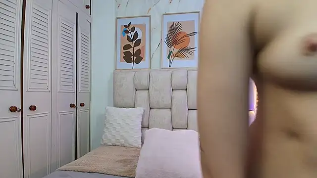 HemmaStarのライブXXXチャット