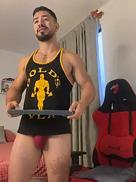 Czat XXX na żywo – Ezzio_Scolaro