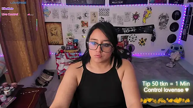 Cherry_blush_'s Live XXX Chat