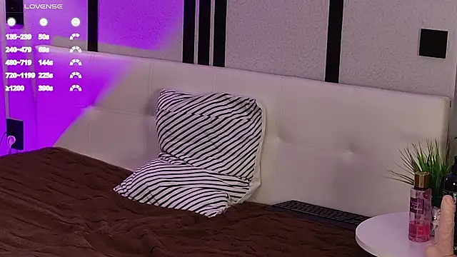 Bingebae's Live XXX Chat