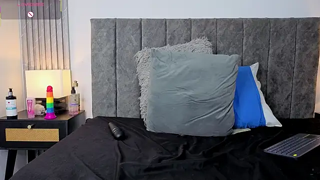 Chat XXX en directo de Ema_Stone65