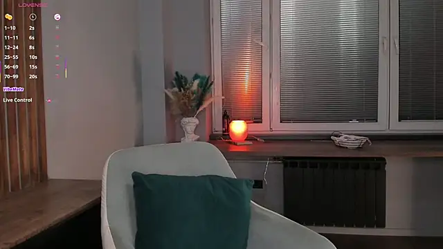 OssieCrews Chat XXX in diretta