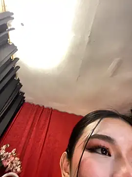 azumi_suzako 即時 XXX 聊天