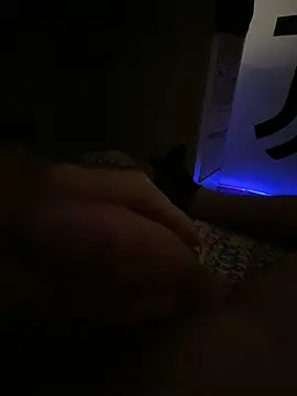 دردشة LucaHoot الجنسية المباشرة