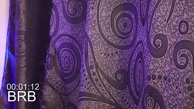 Chat +18 de FairyFlexxxx ao vivo