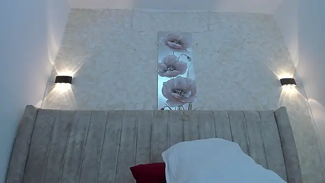 thamiina_ Chat XXX in diretta