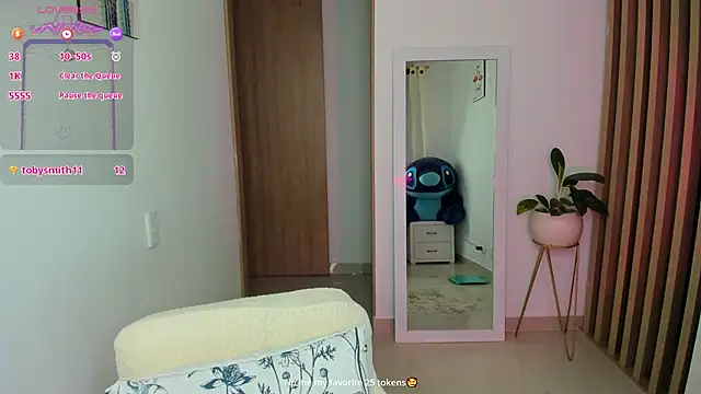 Chatroom XXX en direct de Katysmith26