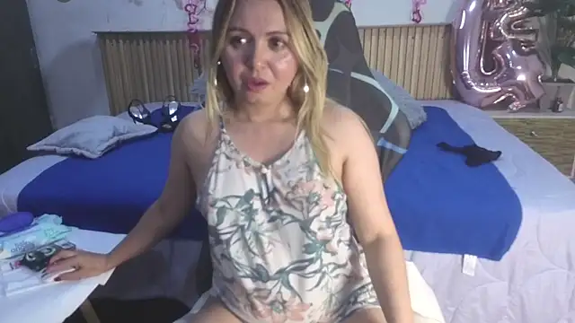 rose_meyer live XXX chat