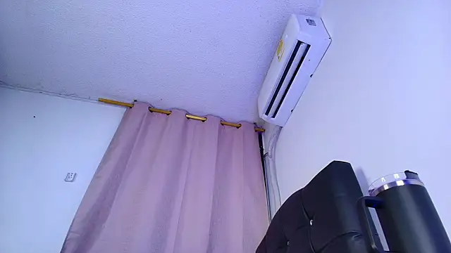 Mia_depp's Live XXX Chat