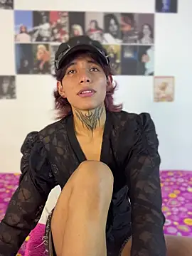 bellamy_095 Adlı Modelin Canlı XXX Sohbeti