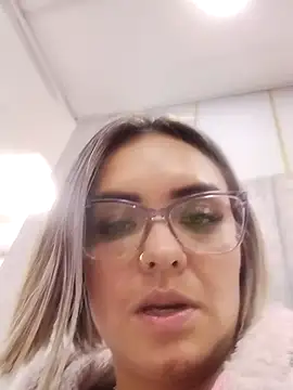 zarcasutra_t's Live XXX Chat