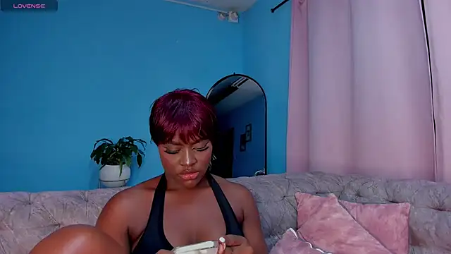 Chat +18 de IsabellaBromsS ao vivo