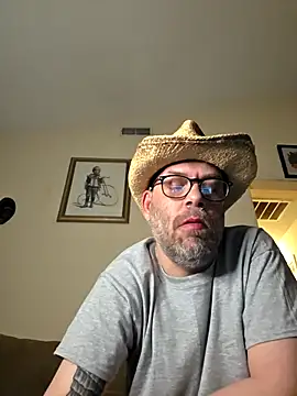 Geaux_Again: διαδικτυακό σόου στην κάμερα