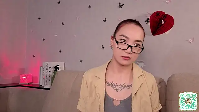 OdetteBiddy Chat XXX in diretta