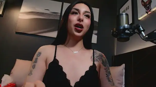 LetisiaRocksn Live XXX chat