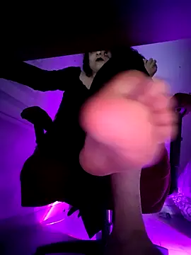 Chat +18 de Miss_Carmilla ao vivo