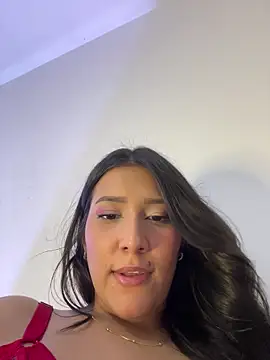 IsabellaJoness_'s Live XXX Chat