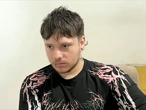 Skol_100802 Live XXX-chat