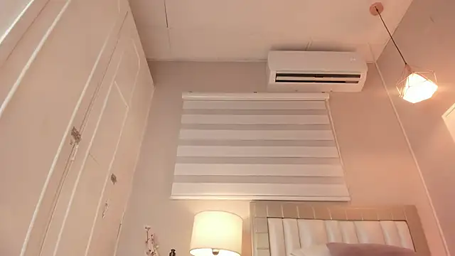 Chat +18 de electra_a ao vivo