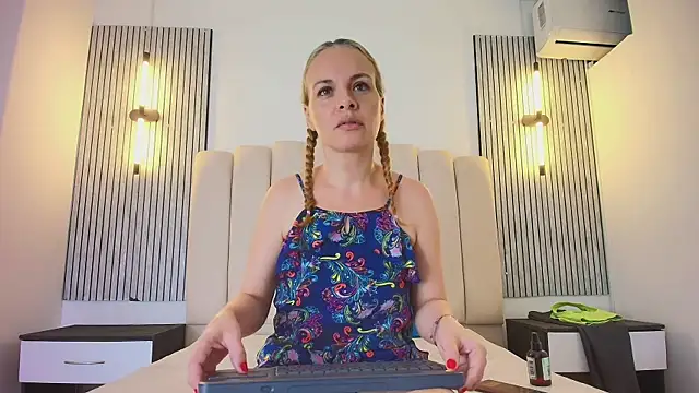 ESTHEER_VARGAS Live XXX-Chat