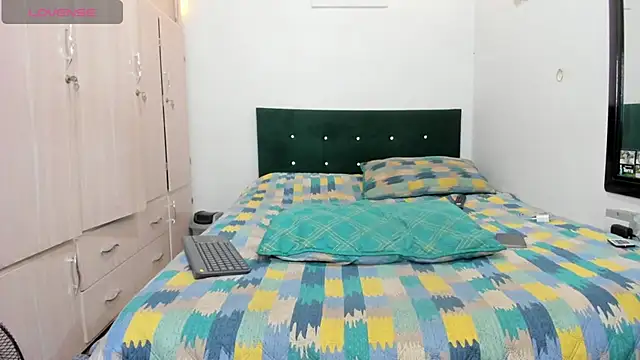 Jean_And_PaulXL Webcamshow