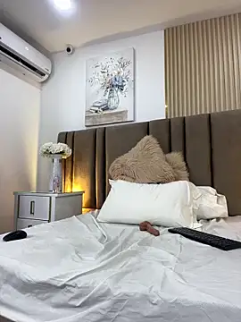 Chat +18 de Andrea_Evans ao vivo