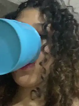 Lilybrunette_'s Live XXX Chat