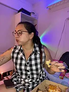 แชท XXX สดของ Amarantha_666