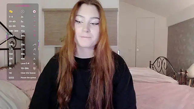 Онлайн чат XXX Lili_Luuu