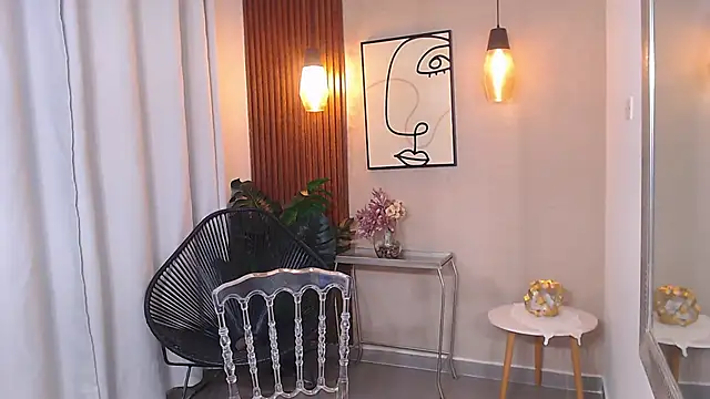 Chat +18 de Lia_Mar_ ao vivo