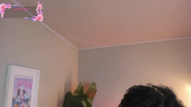 Онлайн чат XXX kehlannis_