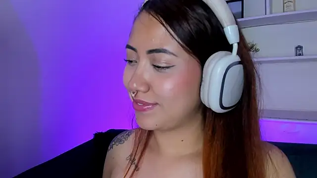 Saelivrae Chat XXX live