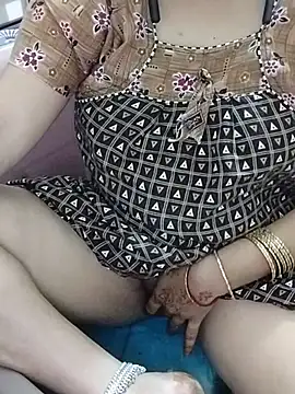 Онлайн чат XXX Sexynageena