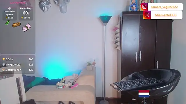 Chat XXX en directo de samara_veguz222