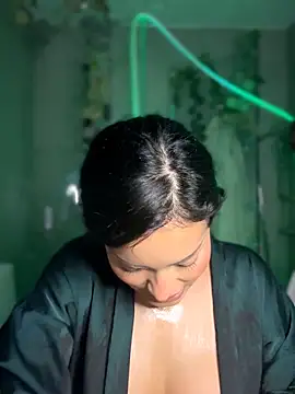 Risky_Workouts élő XXX-chatje