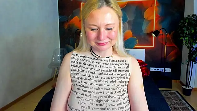 scent__of_woman's Live XXX Chat