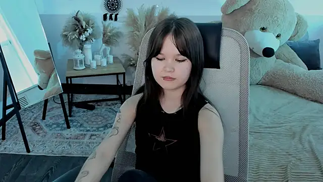 Elainebeness live XXX chat