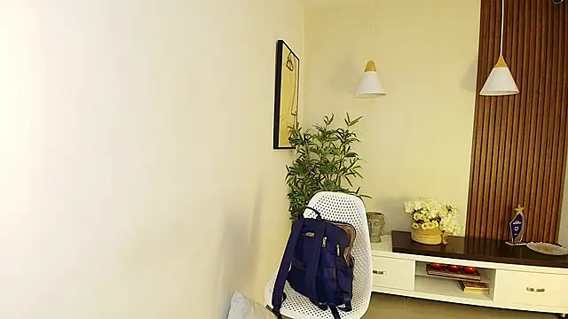 دردشة Astrid_Black الجنسية المباشرة