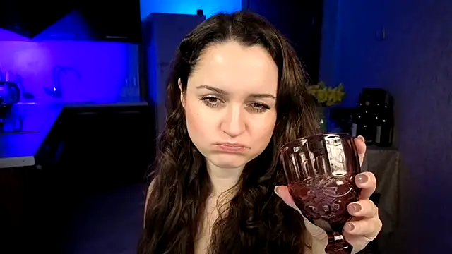 XXX chat uživo modela Cerann1