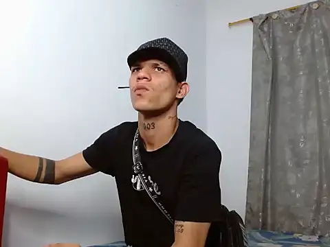 โชว์เว็บแคมของ ethanchamo