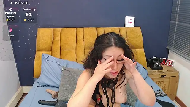 KendraaSimons' Live XXX Chat