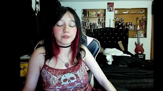 Maki_Zein_ webkamerás műsora