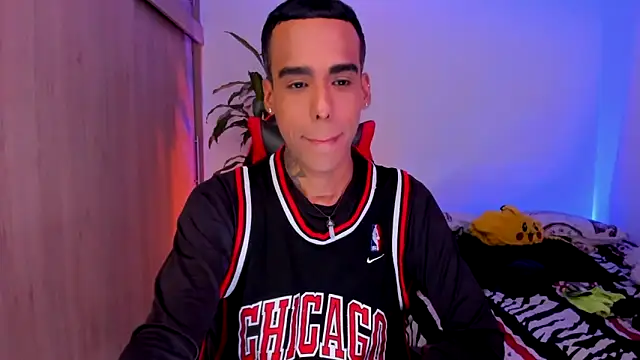 Damianwhite live XXX chat