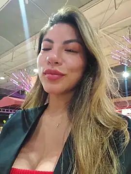 Karen_San_Miguel Pertunjukan Webcam