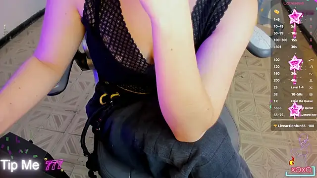 NoaMalak7 Adlı Modelin Canlı XXX Sohbeti